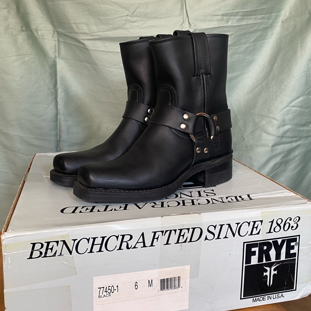 BRAND NEW IN BOX Harness 8R Frye Boots - Picture 2 of 8